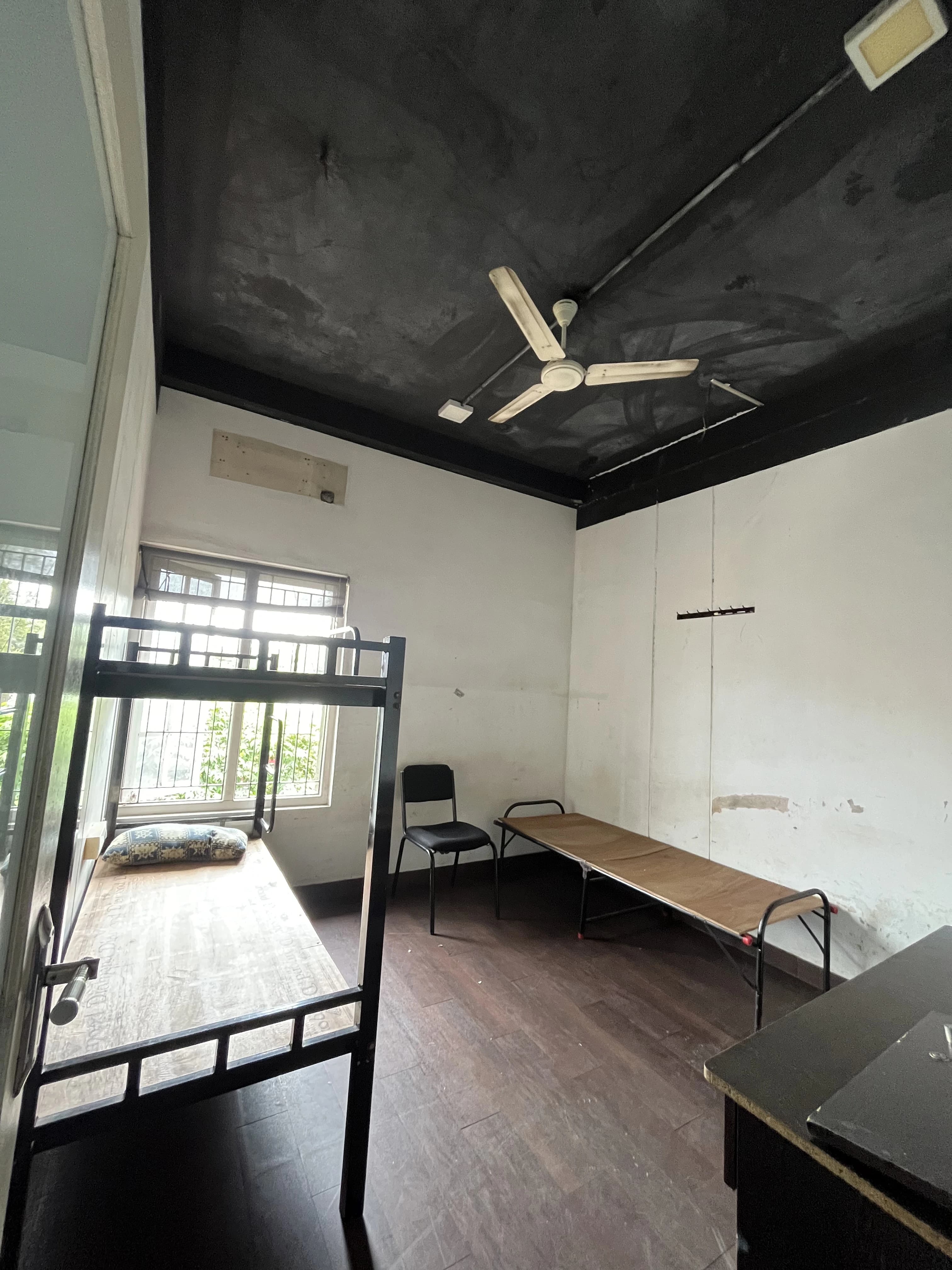 Gallery 15